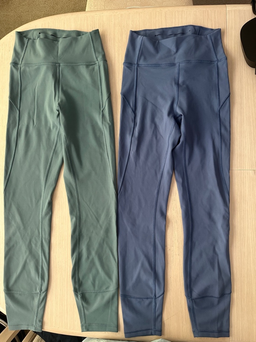 lululemon set 2 Leggings in Sage Green & Slate Blue